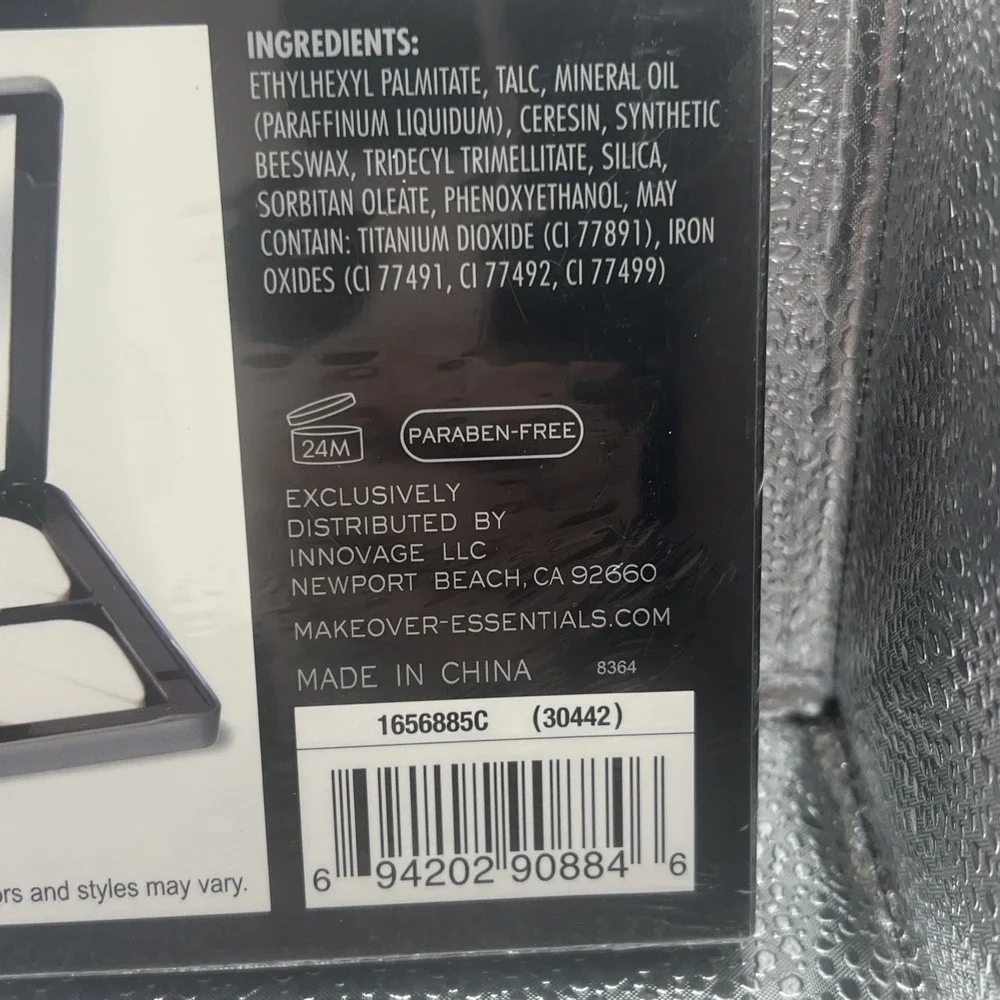 Love ME Conceal Kit 8 Shades‎ 4 sponge 2 Brush Applicators Mirror metal case new